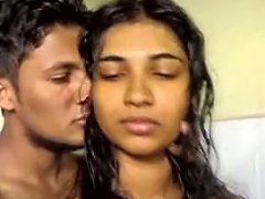 North Indian Beauty Sucks Her BF And Receive It Upornia Com